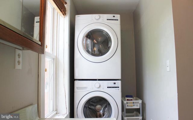 236 N LOCUST ST, Hagerstown, MD 21740