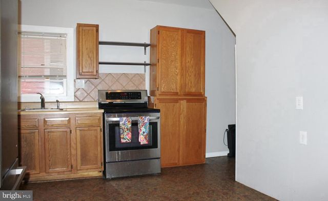 236 N LOCUST ST, Hagerstown, MD 21740