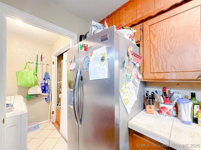 1201 E Atlanta Avenue, Davis, OK 73030