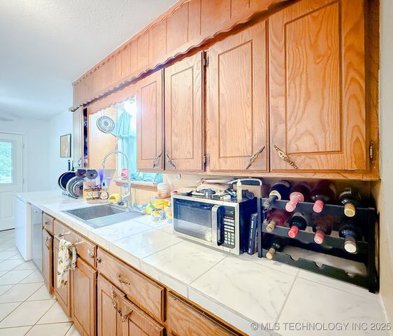 1201 E Atlanta Avenue, Davis, OK 73030