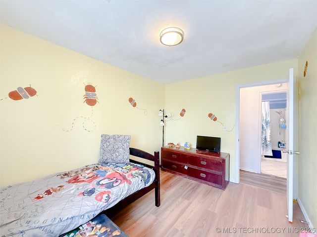 1201 E Atlanta Avenue, Davis, OK 73030