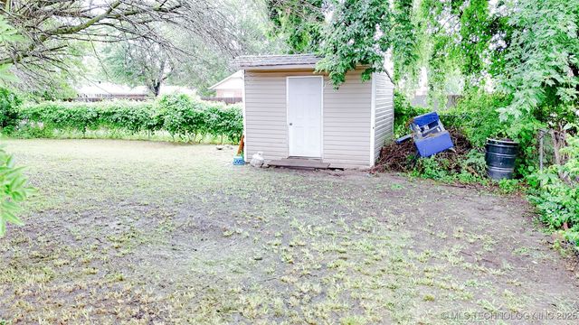 1201 E Atlanta Avenue, Davis, OK 73030