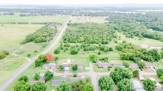 1201 E Atlanta Avenue, Davis, OK 73030