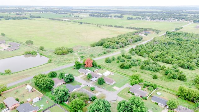 1201 E Atlanta Avenue, Davis, OK 73030