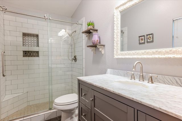 5247 Wells Drive, Possum Kingdom Lake, TX 76450