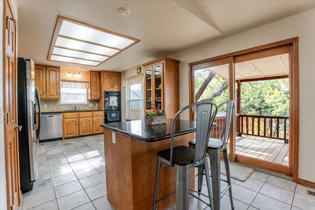 5247 Wells Drive, Possum Kingdom Lake, TX 76450