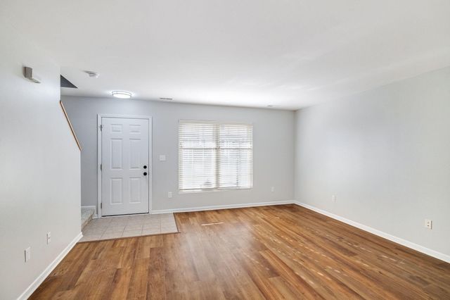 1838 Golden Oak Court, Crown Point, IN 46307