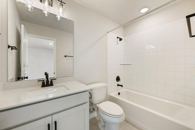 165 Jans WAY, Georgetown, TX 78626