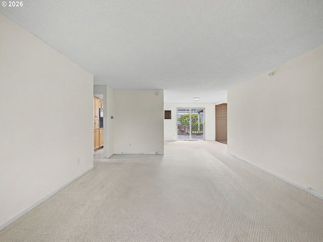 1702 Sw MAWRCREST Ave, Gresham, OR 97080