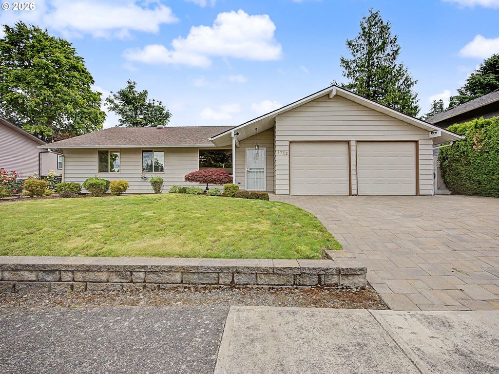 1702 Sw MAWRCREST Ave, Gresham, OR 97080