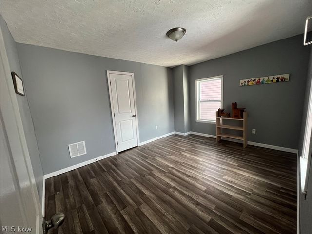 475 State Street, Conneaut, OH 44030