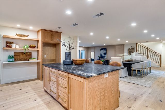 9563 Windy Knoll Drive, Dallas, TX 75243
