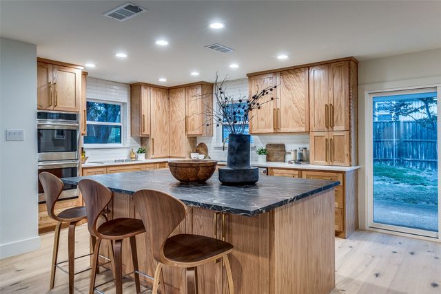 9563 Windy Knoll Drive, Dallas, TX 75243