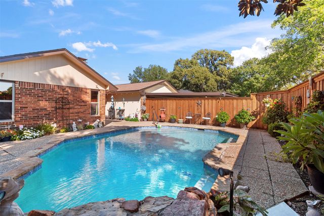 1301 River Oaks Drive, Flower Mound, TX 75028