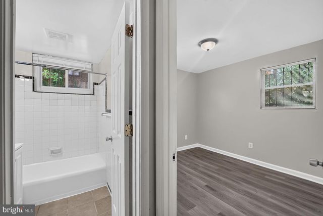 4741 SOUTH CAPITOL TER SW, Washington, DC 20032