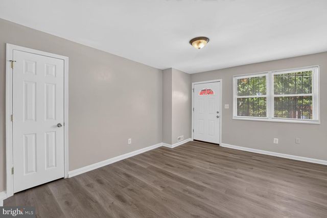 4741 SOUTH CAPITOL TER SW, Washington, DC 20032