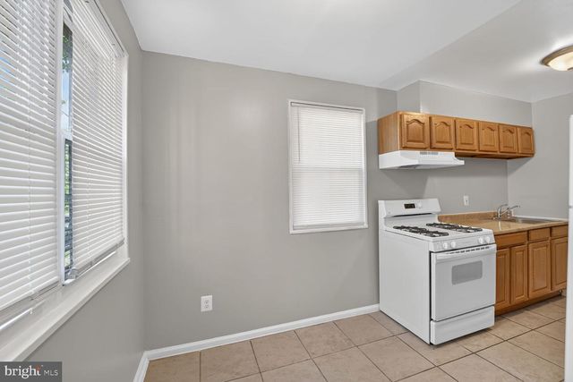 4741 SOUTH CAPITOL TER SW, Washington, DC 20032