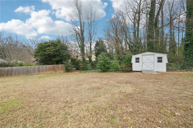 1315 Sanden Ferry Drive, Decatur, GA 30033