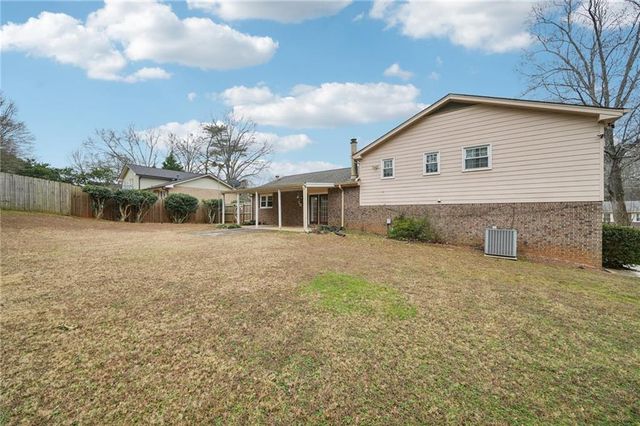 1315 Sanden Ferry Drive, Decatur, GA 30033