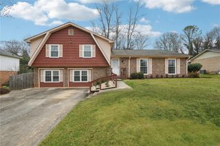 1315 Sanden Ferry Drive, Decatur, GA 30033