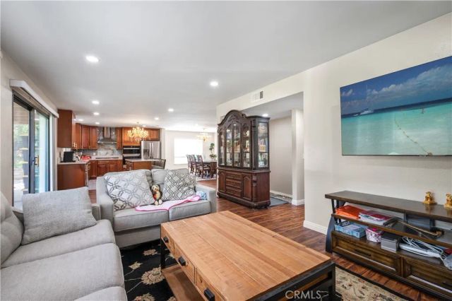 6832 Ranchgrove, Riverside, CA 92506