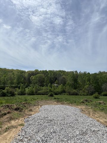 624 Myers Hill Rd, Tracy City, TN 37387