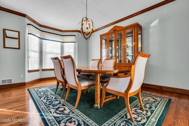 29 Erin Drive, Jackson, NJ 08527