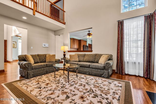 29 Erin Drive, Jackson, NJ 08527