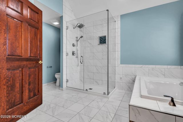 29 Erin Drive, Jackson, NJ 08527