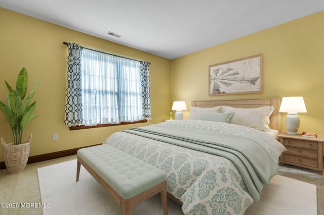 29 Erin Drive, Jackson, NJ 08527