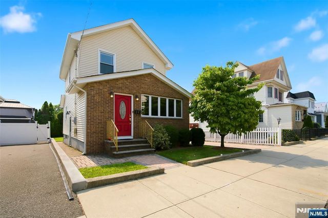 142 Morgan Place, North Arlington, NJ 07031