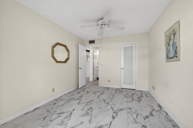100 SHEFFIELD E, West Palm Beach, FL 33417