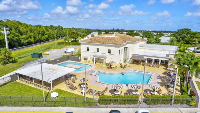 100 SHEFFIELD E, West Palm Beach, FL 33417
