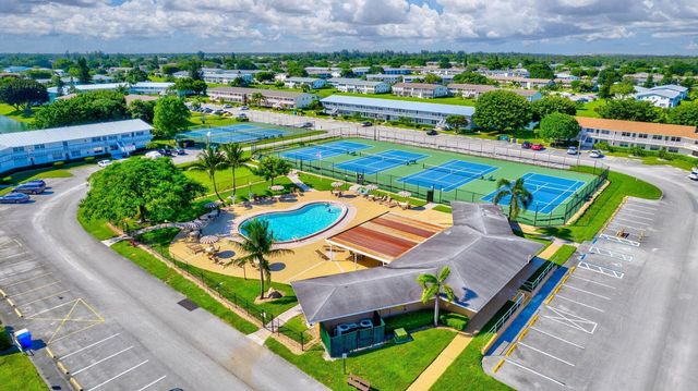 100 SHEFFIELD E, West Palm Beach, FL 33417