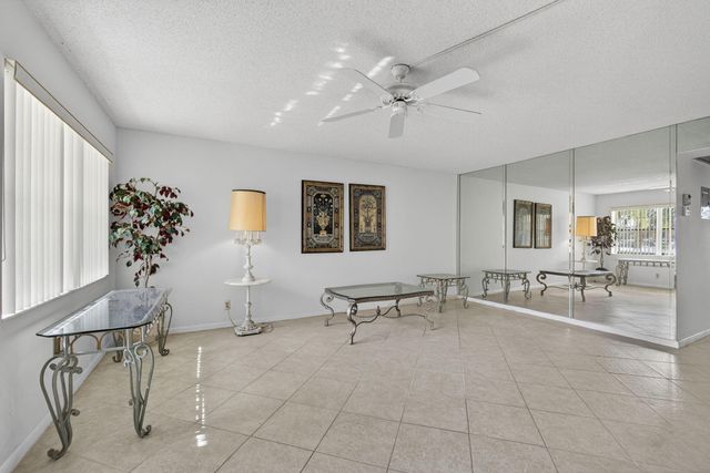 100 SHEFFIELD E, West Palm Beach, FL 33417