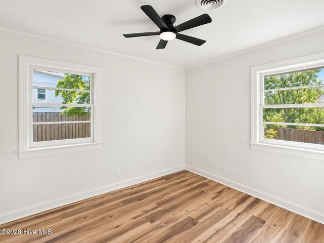 5050 Wrightsville Avenue, Wilmington, NC 28403