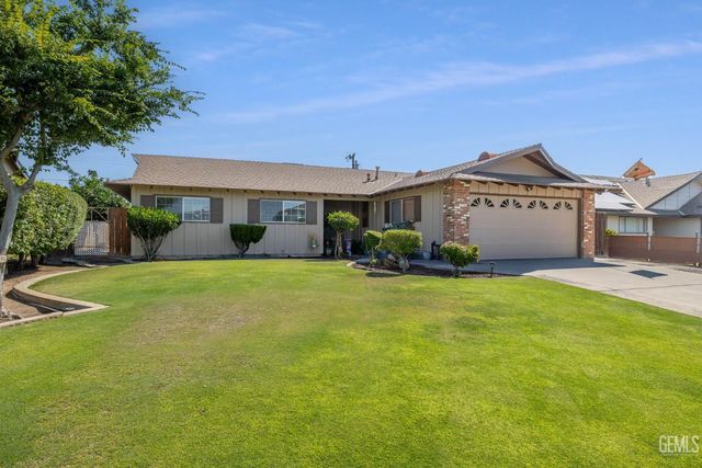 4536 Kevin Drive, Bakersfield, CA 93308