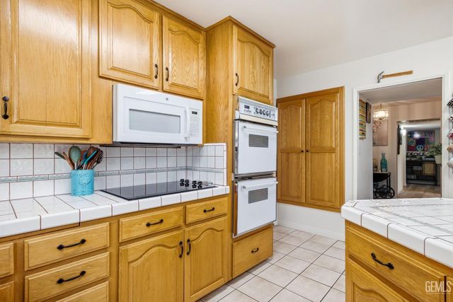 4536 Kevin Drive, Bakersfield, CA 93308