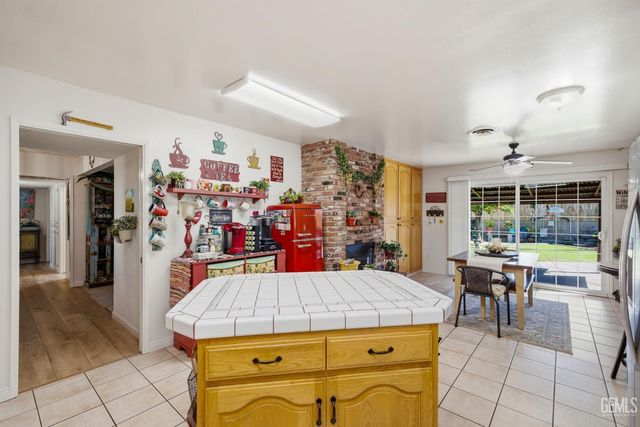 4536 Kevin Drive, Bakersfield, CA 93308