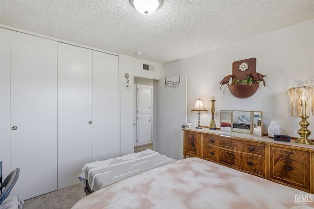 4536 Kevin Drive, Bakersfield, CA 93308