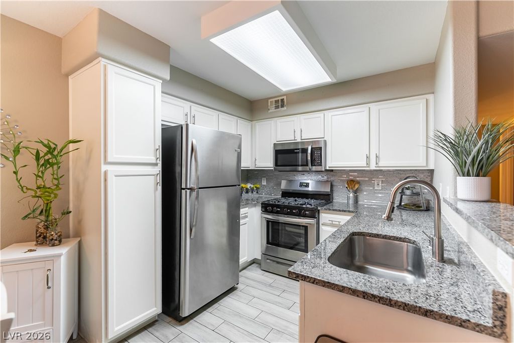 3174 Tarpon Drive 102, Las Vegas, NV 89120 — exterior