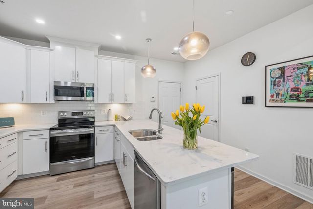 2731 PINEBROOK RD, Landover, MD 20785