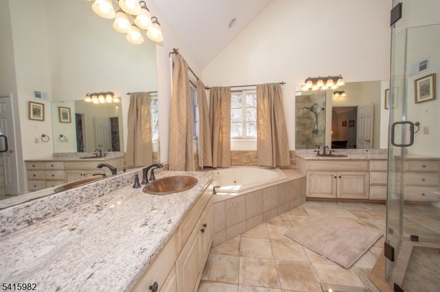 6 Clydesdale Ridge Rd, Wantage Twp., NJ 07461