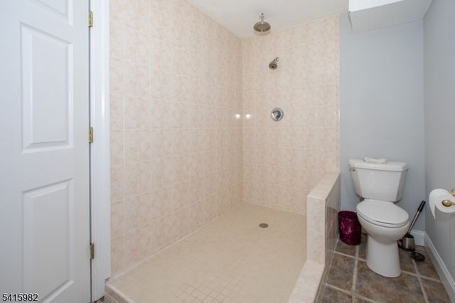 6 Clydesdale Ridge Rd, Wantage Twp., NJ 07461