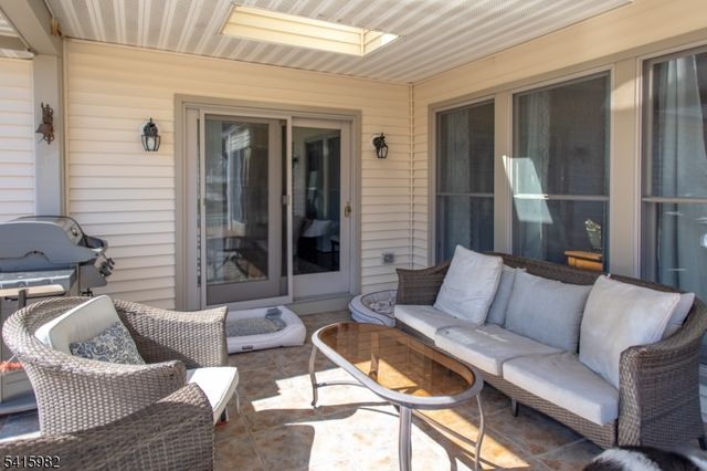 6 Clydesdale Ridge Rd, Wantage Twp., NJ 07461