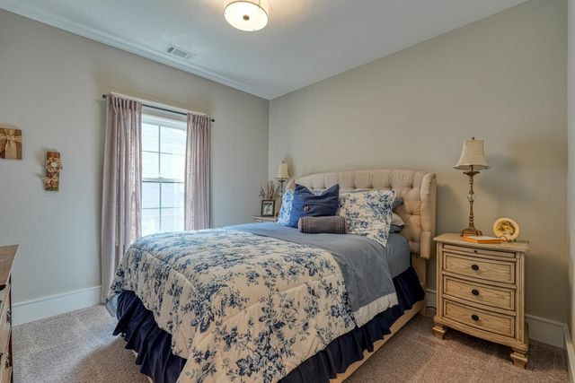 2036 Ivy Cottage Path, Boiling Springs, SC 29316