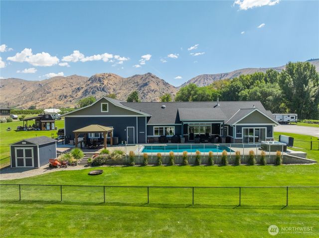 24 Moser Lane, Orondo, WA 98843
