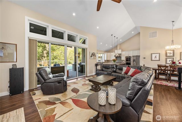 24 Moser Lane, Orondo, WA 98843