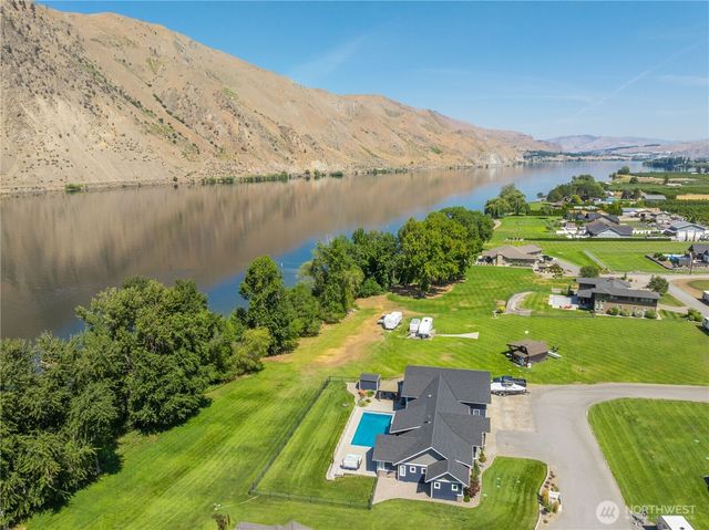 24 Moser Lane, Orondo, WA 98843