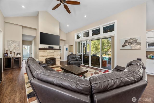 24 Moser Lane, Orondo, WA 98843